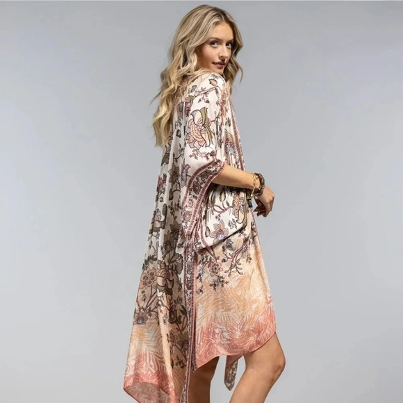 New Boho Blush Pink Floral Kimono Coverup - Picture 2 of 3